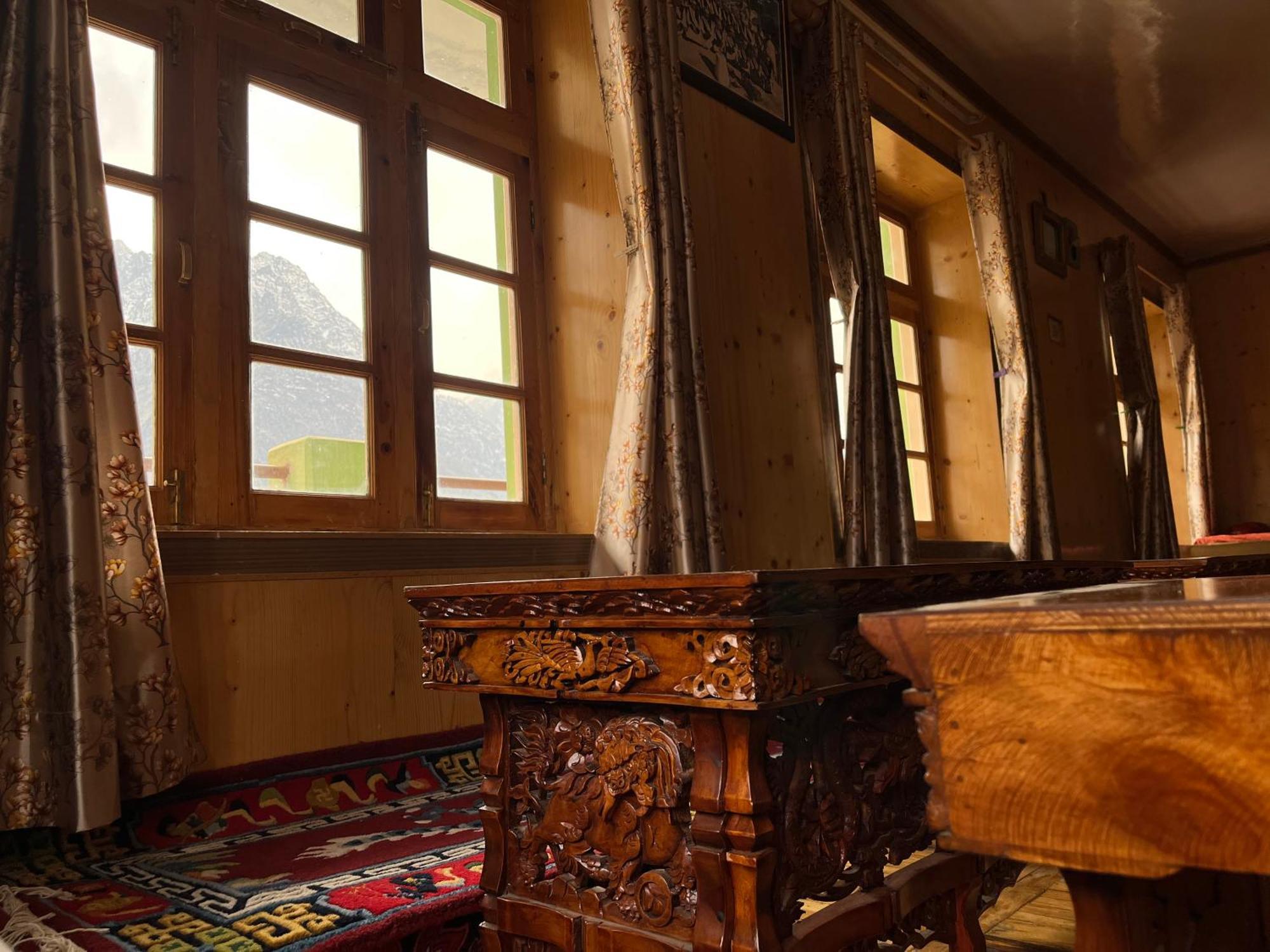 Snowflake Homestay Gondhla Exterior photo